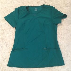 Cherokee infinity scrub top medium